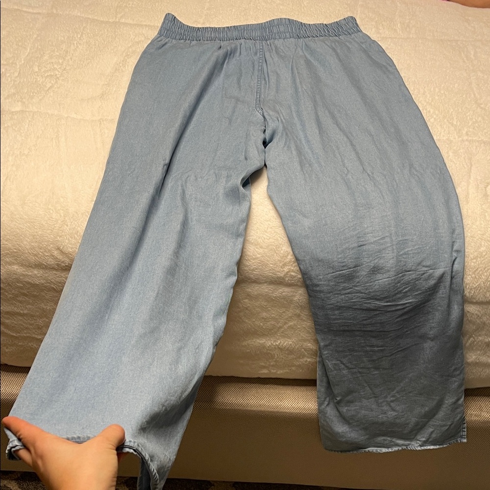 Calvin Klein Light Wash Wide Leg Pants - Picture 6 of 8